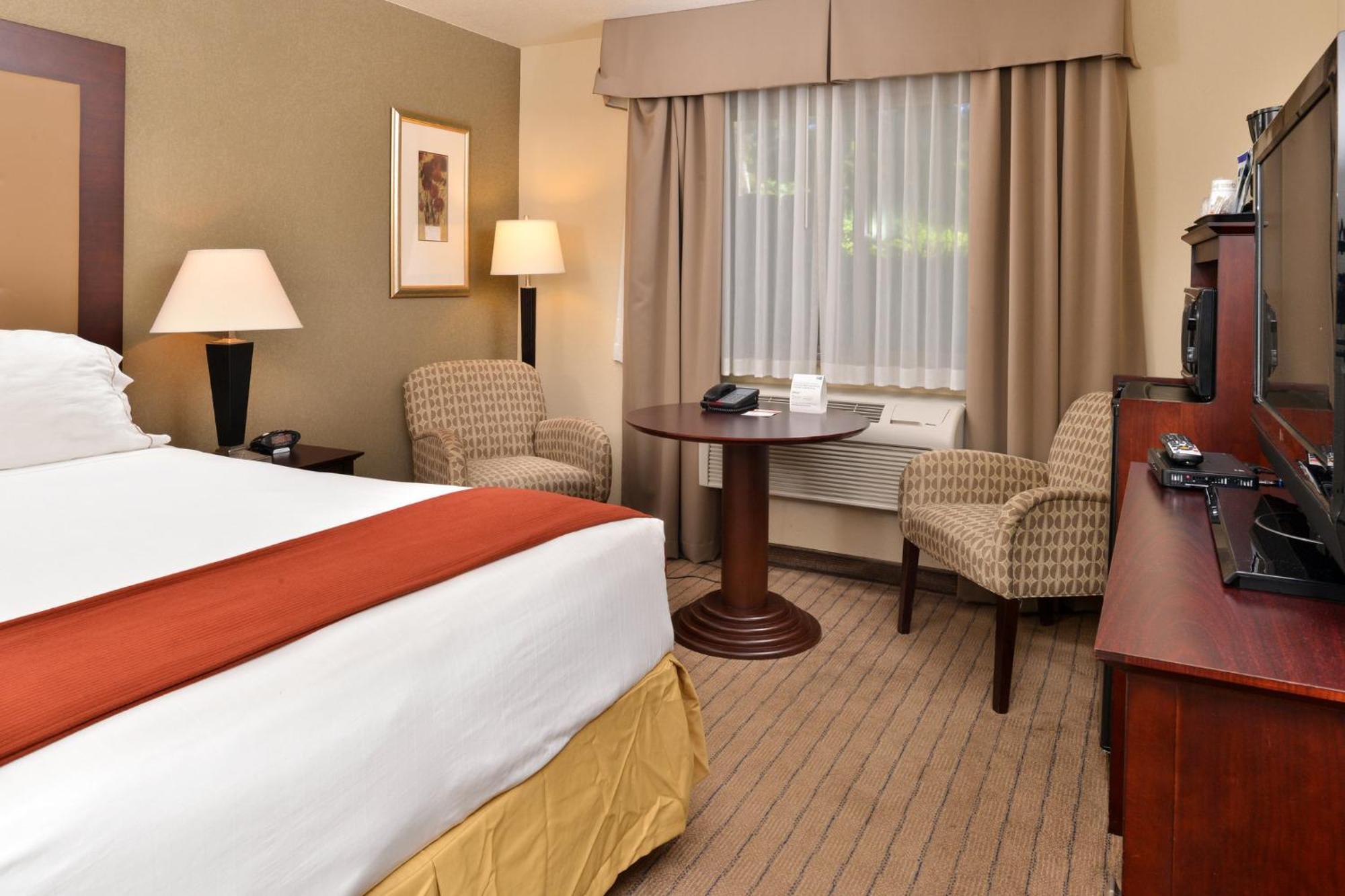 Holiday Inn Express Portland South - Lake Oswego By Ihg Экстерьер фото