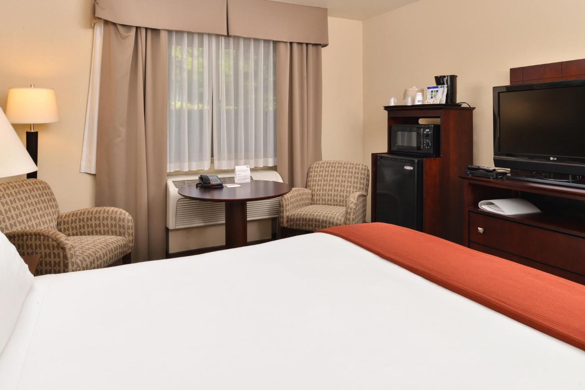 Holiday Inn Express Portland South - Lake Oswego By Ihg Экстерьер фото